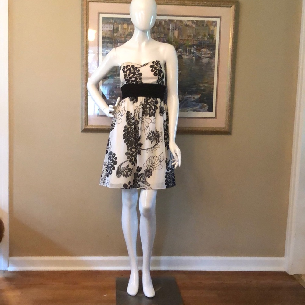 White House Black Market party dress